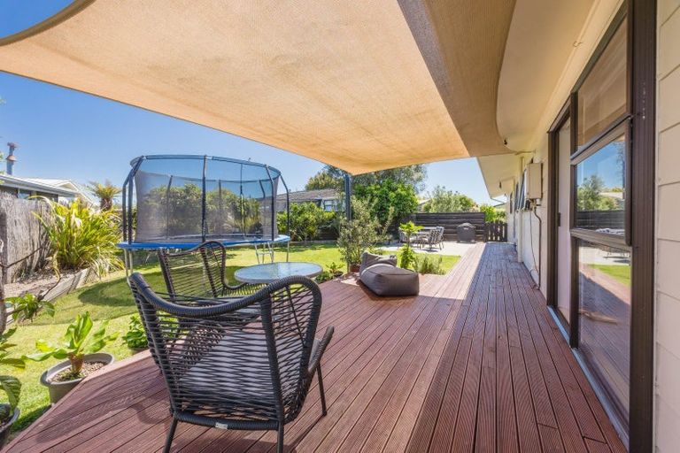 Photo of property in 78 Atherfold Crescent, Greenmeadows, Napier, 4112