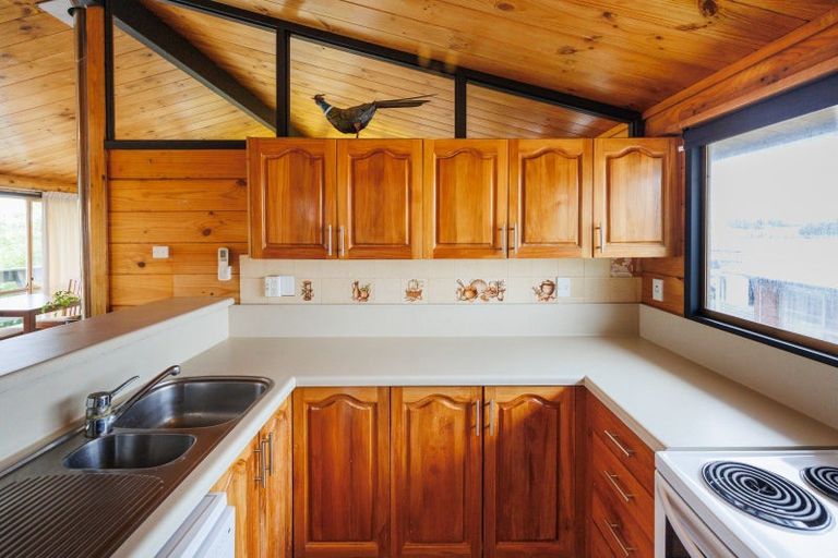 Photo of property in 17 Lockhart Avenue, Milson, Palmerston North, 4414