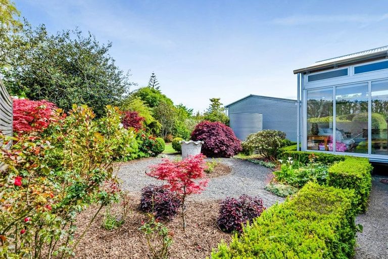 Photo of property in 129 Richmond Road, Brixton, New Plymouth, 4373