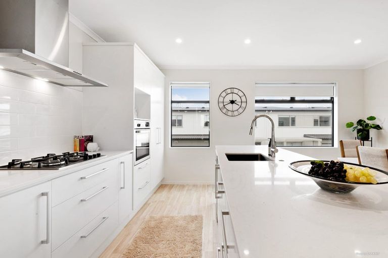 Photo of property in 47 Bonnette Road, Flat Bush, Auckland, 2019