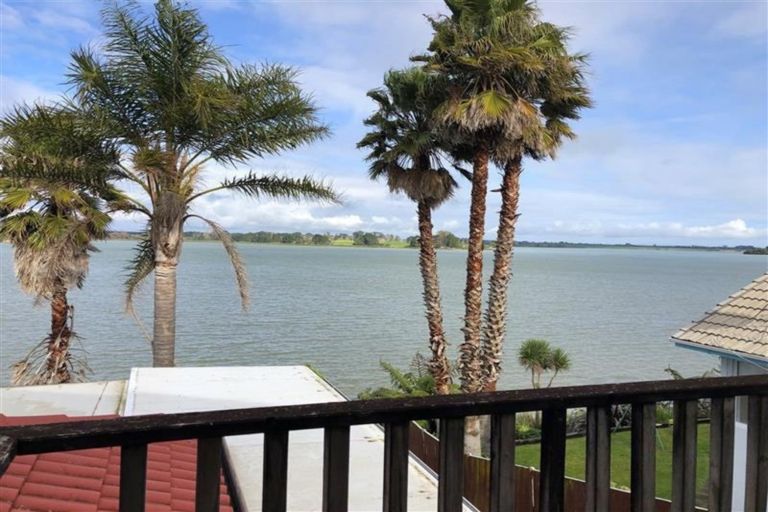 Photo of property in 10 Gigi Place, Conifer Grove, Takanini, 2112