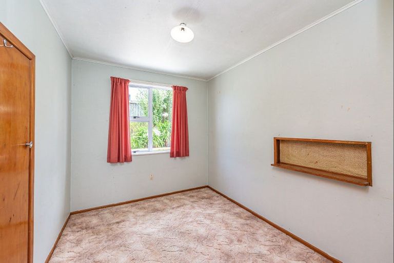 Photo of property in 36 Kowhai Street, Castlecliff, Whanganui, 4501
