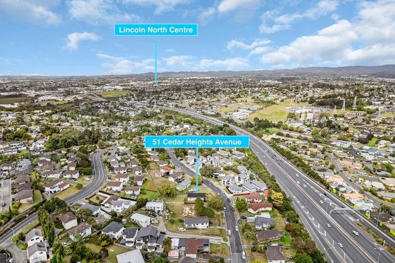 Photo of property in 51 Cedar Heights Avenue, Massey, Auckland, 0614