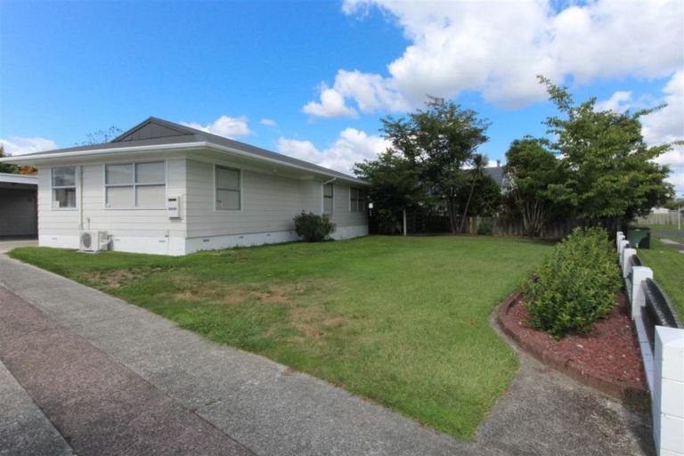 Photo of property in 3 Chaucer Place, Owhata, Rotorua, 3010