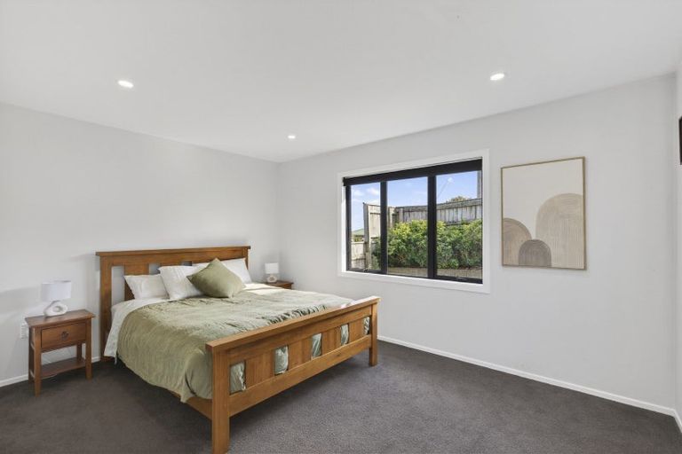 Photo of property in 1 Ranfurly Street, Frankleigh Park, New Plymouth, 4310