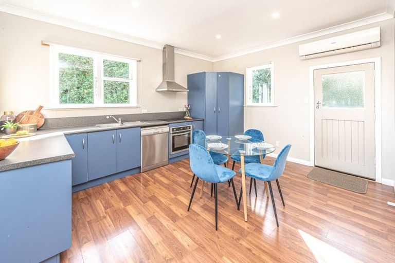 Photo of property in 48 Kent Road, Saint Johns Hill, Whanganui, 4501