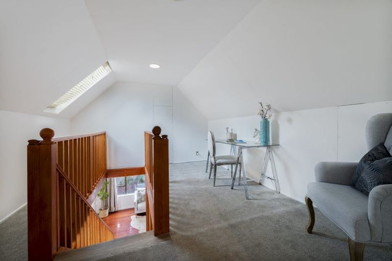 Photo of property in 40 Tudor Road, Henderson, Auckland, 0610