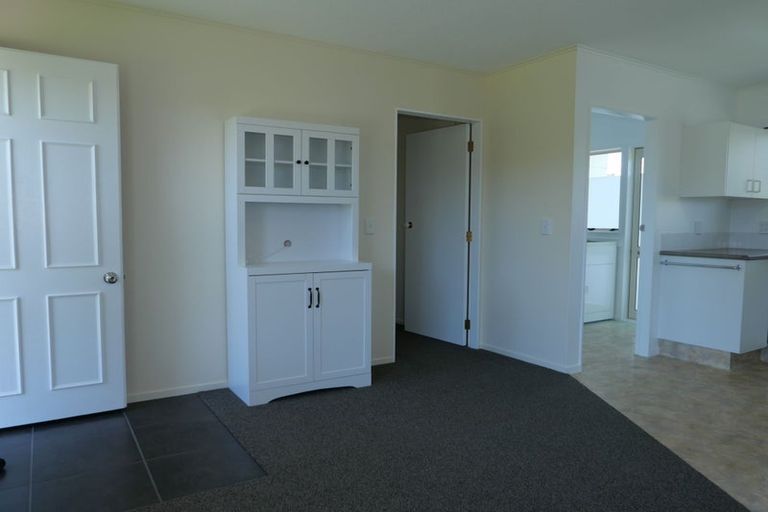 Photo of property in 34 Rosewood Place, Paraparaumu, 5032