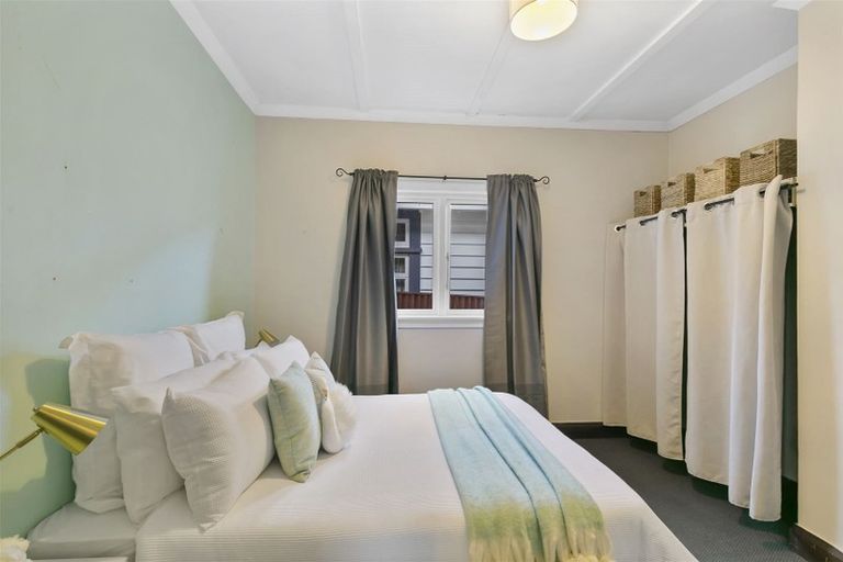 Photo of property in 12 Wellington Road, Hataitai, Wellington, 6021