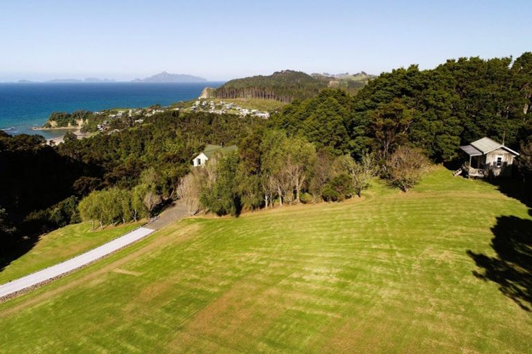 Photo of property in 144 The Crescent, Langs Beach, Waipu, 0582
