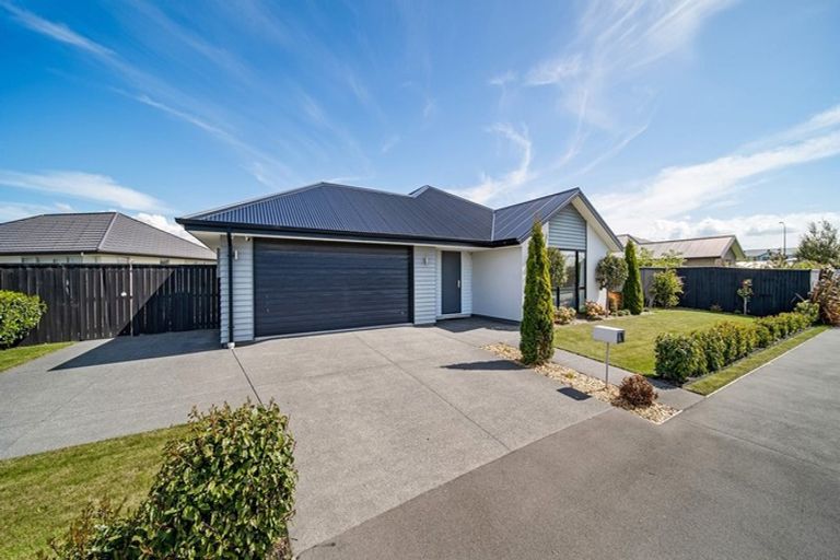 Photo of property in 29 Four Peaks Drive, Wigram, Christchurch, 8025