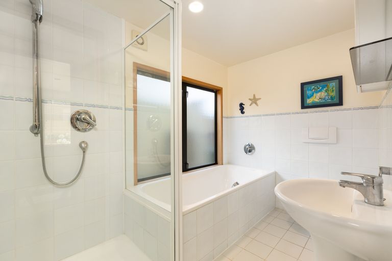 Photo of property in 45 Kulim Avenue, Otumoetai, Tauranga, 3110