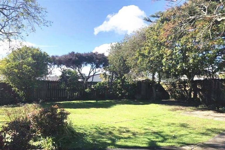 Photo of property in 15 Riverina Avenue, Pakuranga, Auckland, 2010