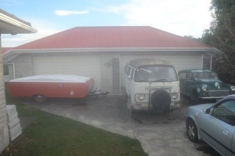 Photo of property in 23 Rowses Road, Aranui, Christchurch, 8061