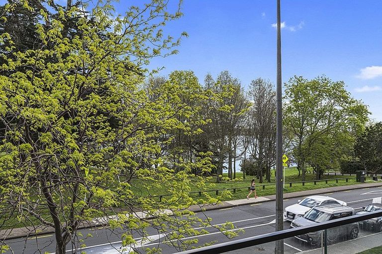 Photo of property in 104/28 Killarney Street, Takapuna, Auckland, 0622