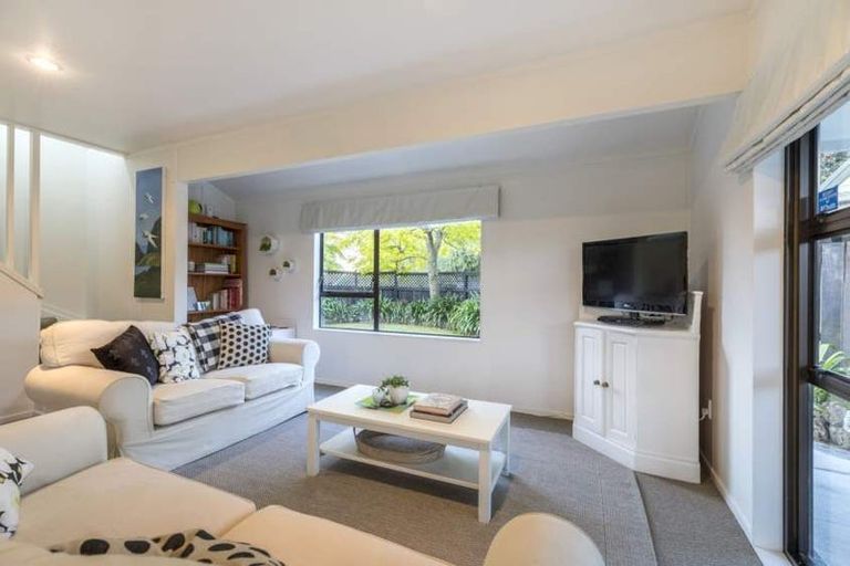 Photo of property in 2/195 Abbotts Way, Remuera, Auckland, 1050