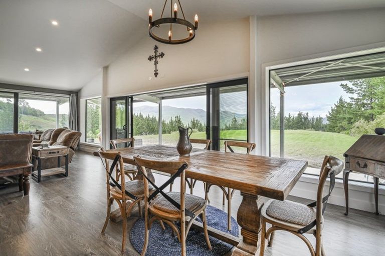 Photo of property in 1042a Kahuranaki Road, Kahuranaki, Havelock North, 4295