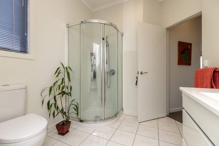 Photo of property in 334c Rosetta Road, Raumati Beach, Paraparaumu, 5032