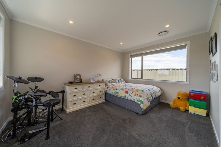 Photo of property in 21 Red Deer Place, Te Anau, 9600