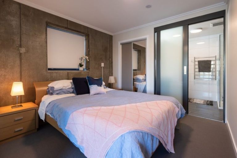 Photo of property in Frame Apartments, 101/111 Molesworth Street, Thorndon, Wellington, 6011