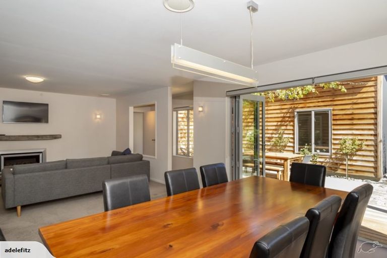 Photo of property in 26 Centennial Avenue, Arrowtown, 9302