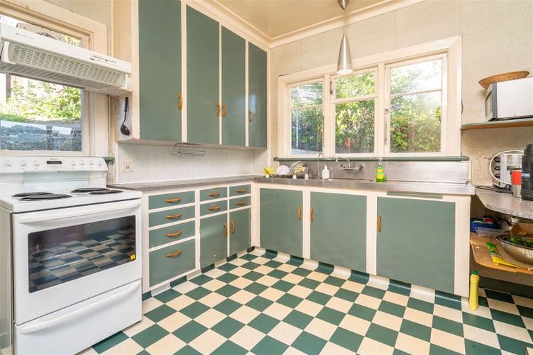 Photo of property in 24 Walton Street, Kaikorai, Dunedin, 9010