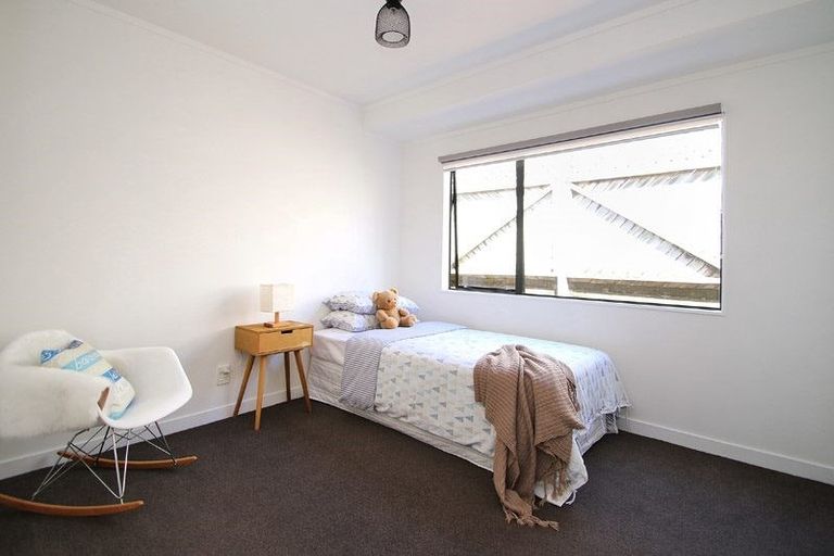 Photo of property in 183a Waitaha Road, Welcome Bay, Tauranga, 3112