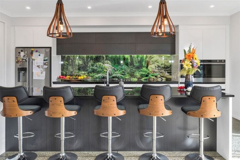 Photo of property in 4 Ballinger Place, Kaiapoi, 7630