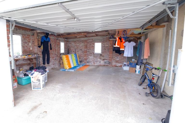 Photo of property in 41 Nichol Street, Heidelberg, Invercargill, 9812