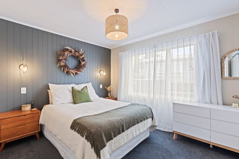 Photo of property in 22 Penrith Street, Westown, New Plymouth, 4310