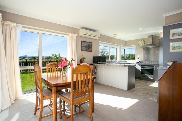 Photo of property in 191 Taylor Street, Cambridge, 3434