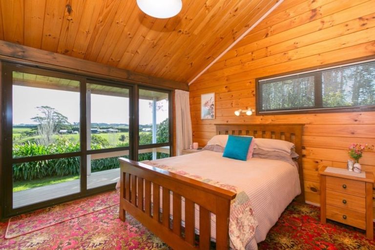 Photo of property in 328 Henwood Road, Hillsborough, New Plymouth, 4372