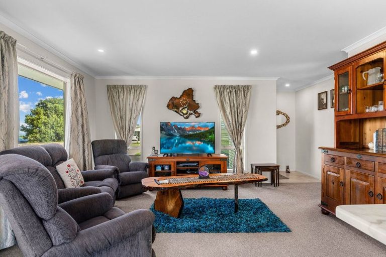 Photo of property in 4 Pipi Place, Baylys Beach, Dargaville, 0377
