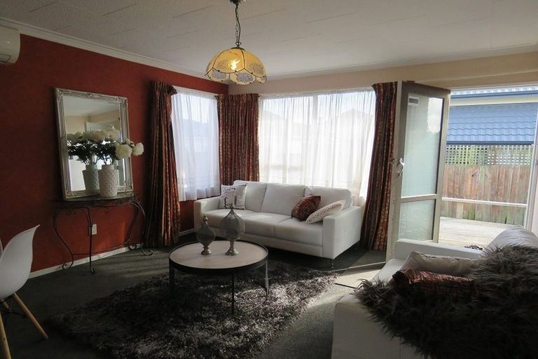 Photo of property in 2/153 Clarence Street, Riccarton, Christchurch, 8011