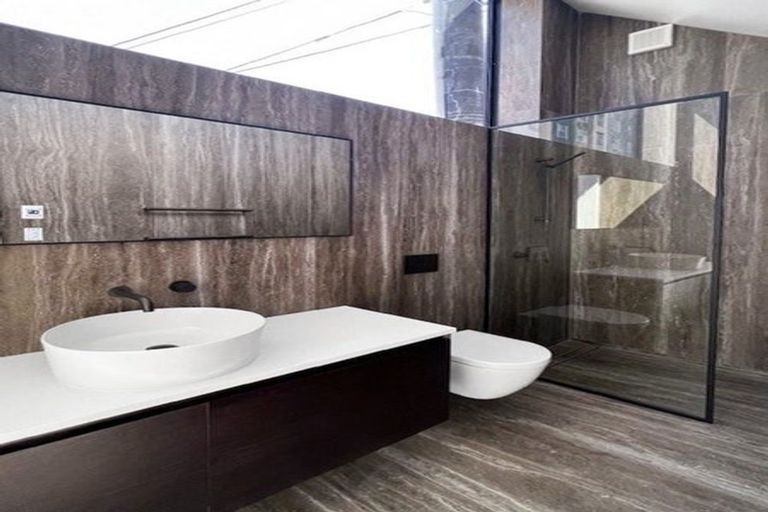 Photo of property in 99b Webb Street, Mount Cook, Wellington, 6011