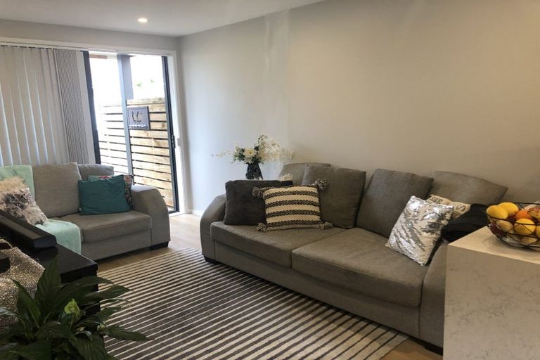 Photo of property in 1/20 Parson Lane, Papatoetoe, Auckland, 2025