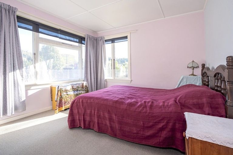 Photo of property in 43 Peel Street, Geraldine, 7930