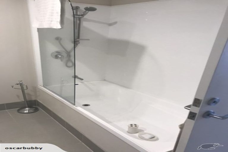 Photo of property in Kate Sheppard Apartments, 42 Molesworth Street, Thorndon, Wellington, 6011