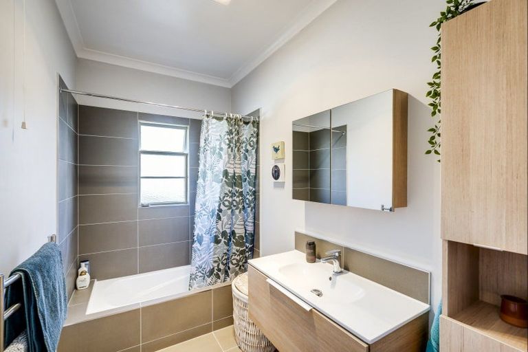 Photo of property in 41 Napier Street, Jervoistown, Napier, 4112