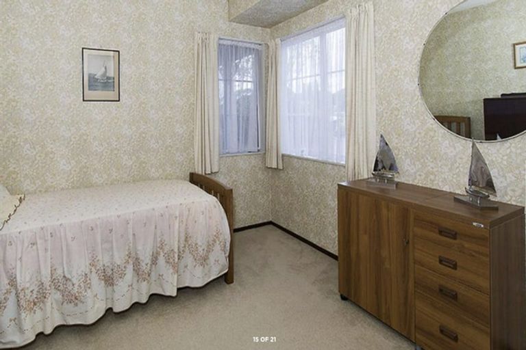 Photo of property in 147 Prince Regent Drive, Farm Cove, Auckland, 2012