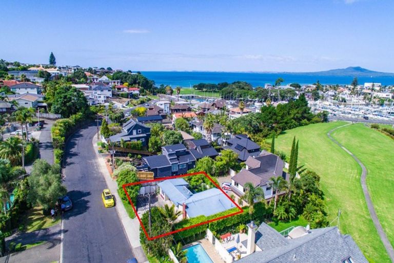 Photo of property in 16a Commodore Parry Road, Castor Bay, Auckland, 0620