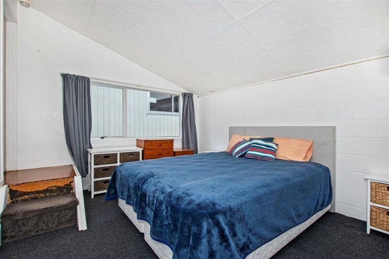 Photo of property in 5 Omutu Street, Oakura, Hikurangi, 0184