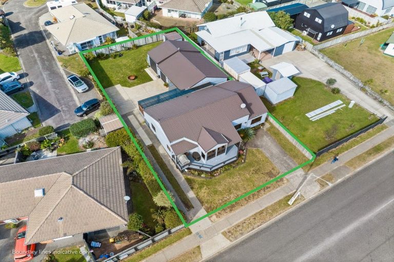 Photo of property in 204 Martyn Road, Whangamata, 3620