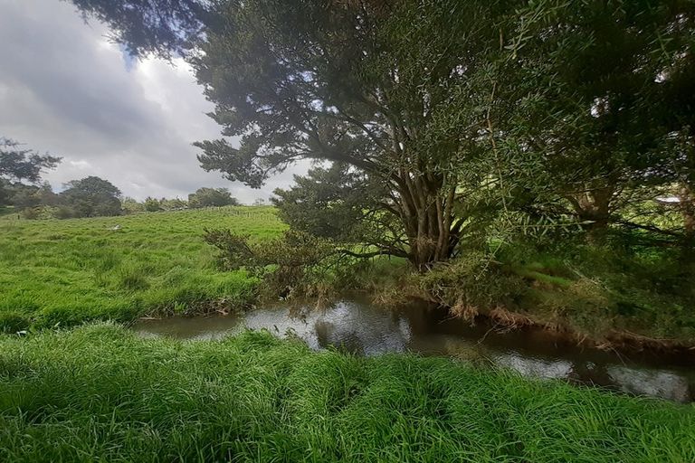 Photo of property in 171 Arcadia Road, Paparoa, 0571