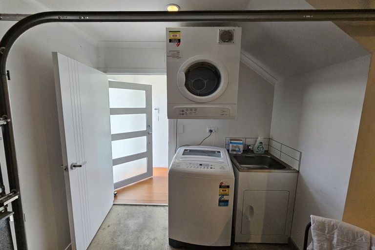 Photo of property in 4/59 May Street, Hamilton East, Hamilton, 3216