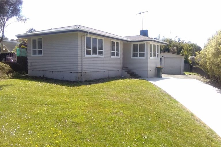 Photo of property in 42 Eastburn Street, Papakura, 2110
