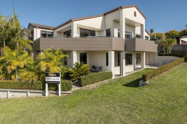 Photo of property in 2 Parnwell Place, Ohauiti, Tauranga, 3112