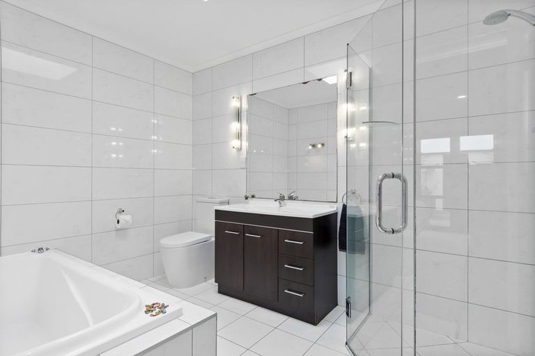 Photo of property in 133 Gravatt Road, Papamoa Beach, Papamoa, 3118