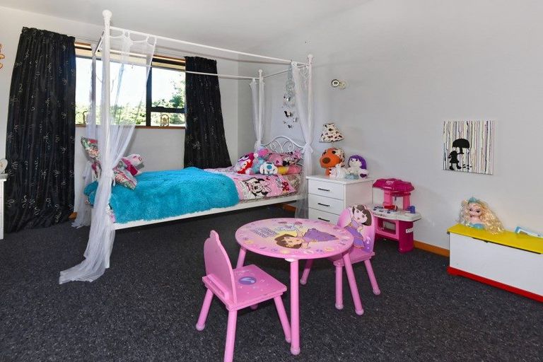 Photo of property in 7 Kowhai Drive, Darfield, 7510