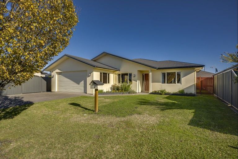 Photo of property in 6 Palliser Place, Poraiti, Napier, 4112